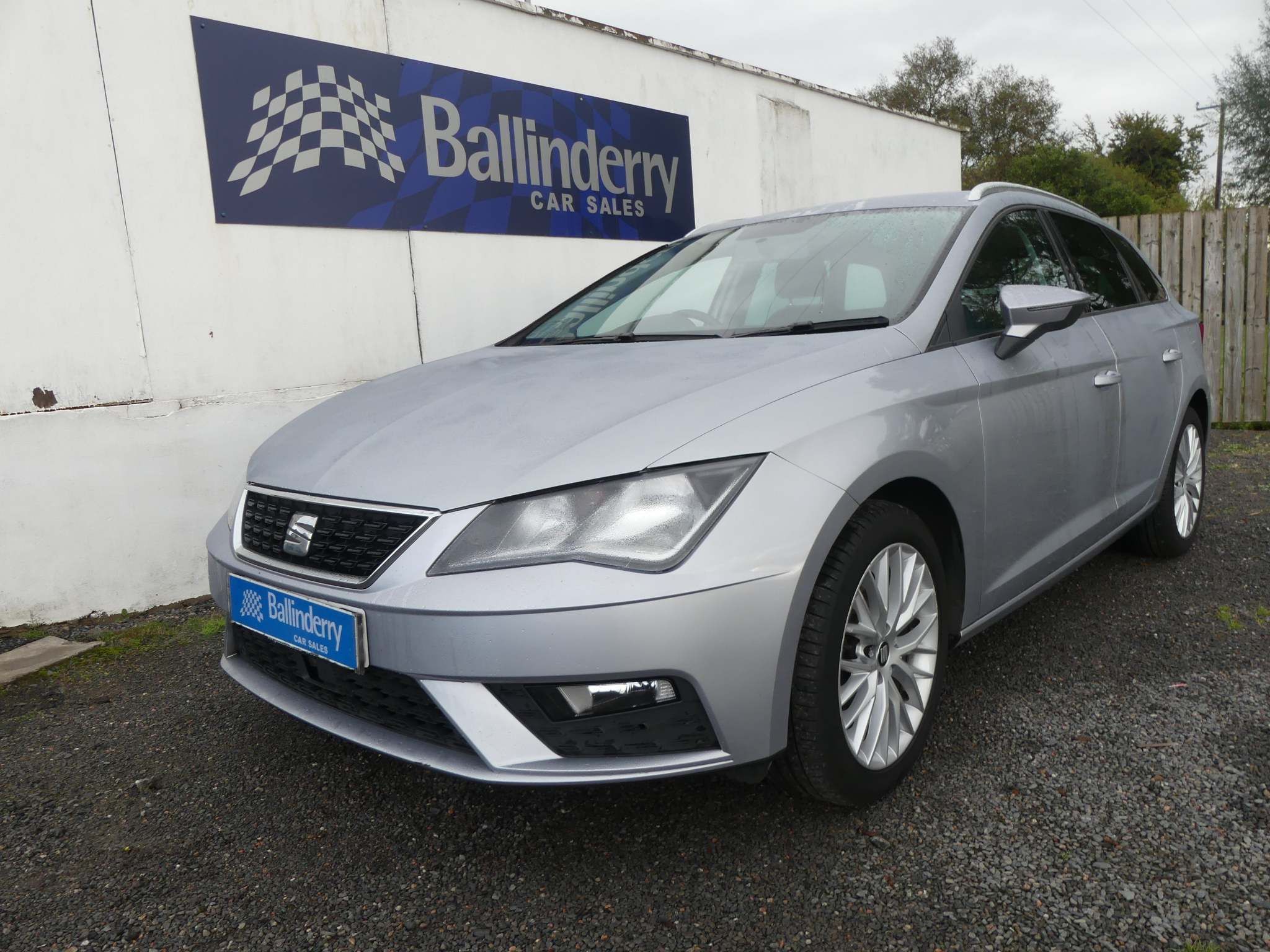 2017 SEAT Leon 1.6 TDI SE Dynamic Technology ST (s/s) SAT NAVBLUE