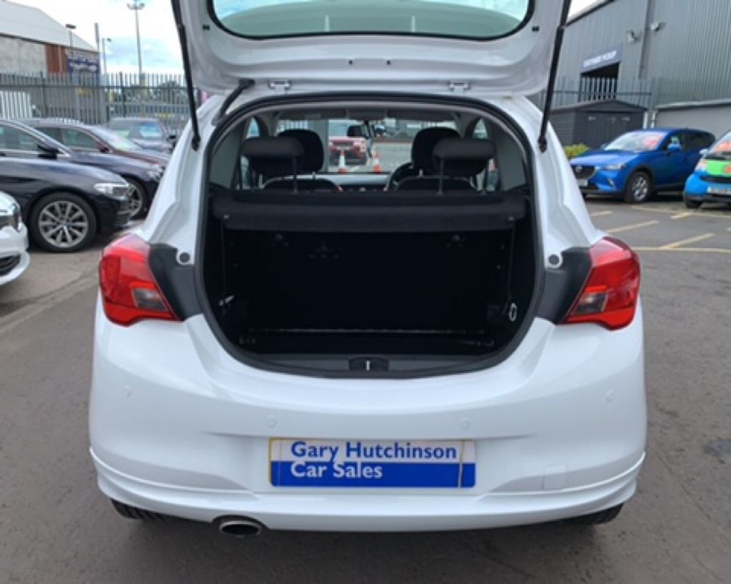 Gary white car sales belfast