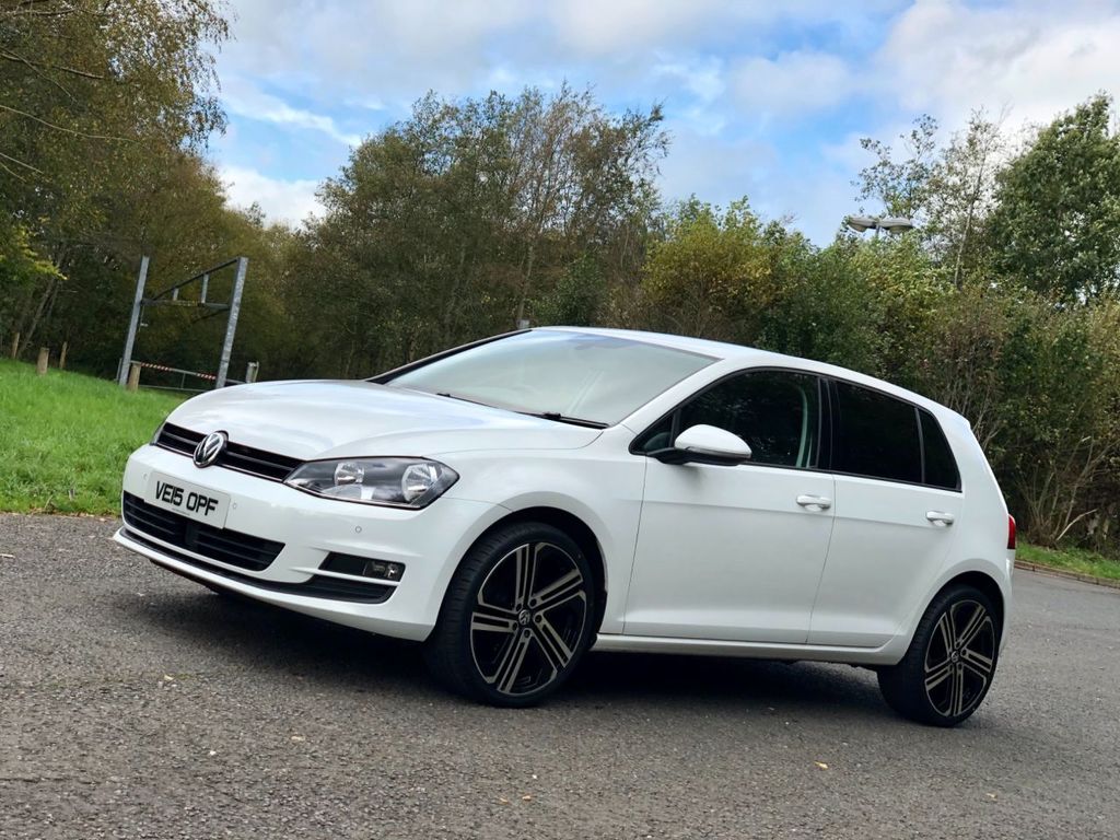 2015 Volkswagen Golf 1.6 MATCH TDI BLUEMOTION TECHNOLOGY 1