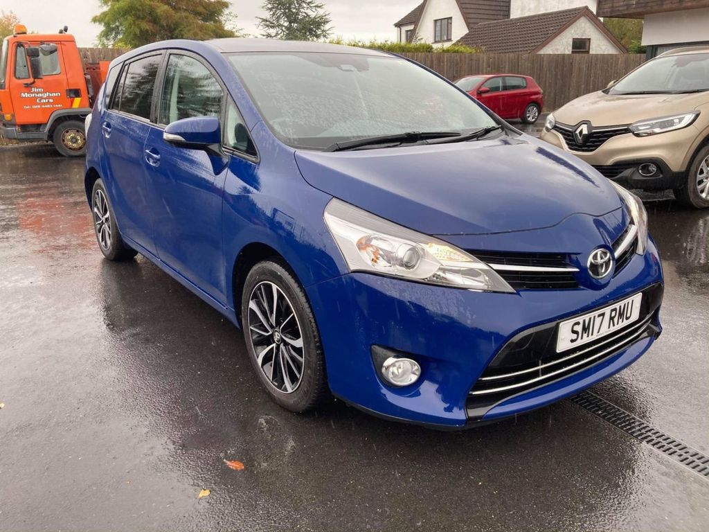 2017 Toyota Verso 1.6 D-4D DESIGN 1.6 Diesel Manual - £12500 - Jim ...