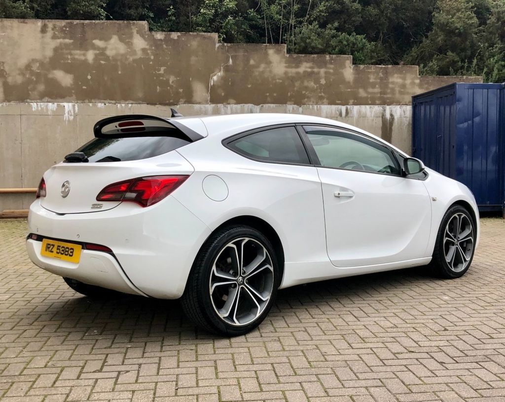 2014 Vauxhall Astra 1.7 Gtc Limited Edition Cdti S S 1.7 Diesel Manual 