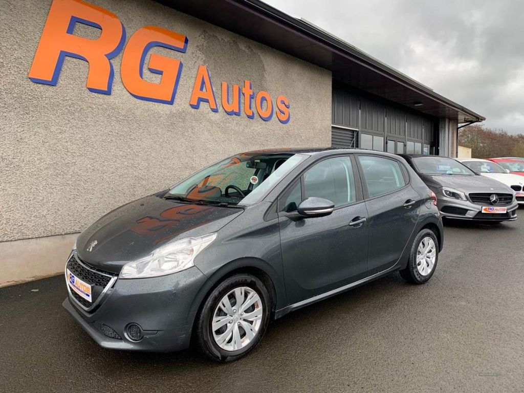 Peugeot 208 2013