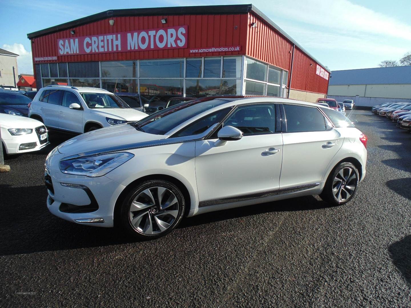 2015 Citroen DS5 2.0 HDi DSport 5dr Auto 2.0 Diesel Automatic White £ ...