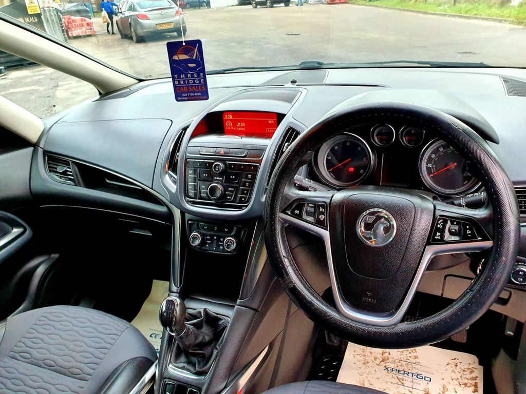 2014 Vauxhall Zafira Tourer 2.0 SE CDTI GREAT VALUE 7 SEATER VAUXHALL